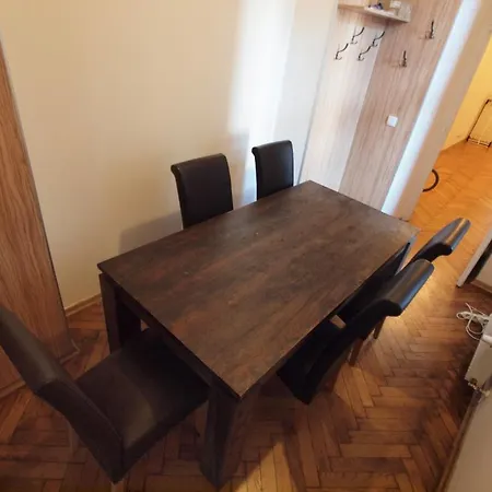 Wieza Babel Apartamento